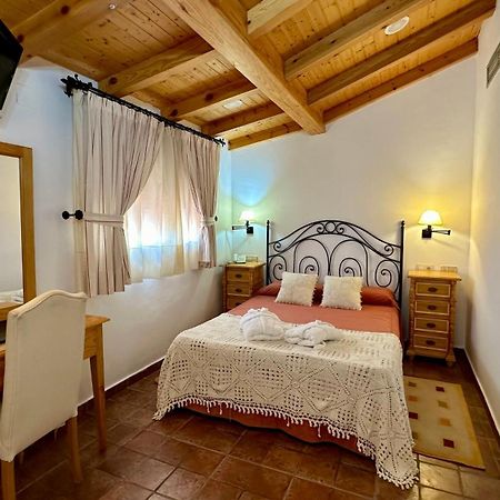 Hotel El Curro Burunchel Ngoại thất bức ảnh