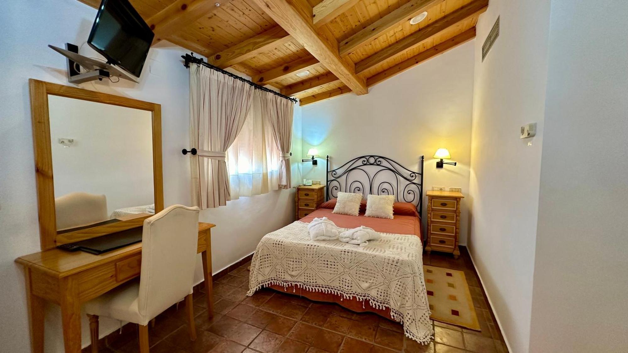 Hotel El Curro Burunchel Ngoại thất bức ảnh