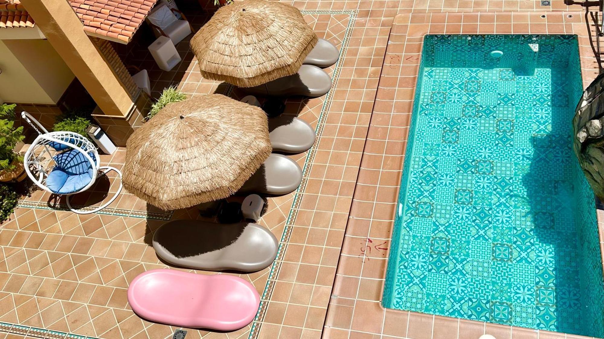 Hotel El Curro Burunchel Ngoại thất bức ảnh